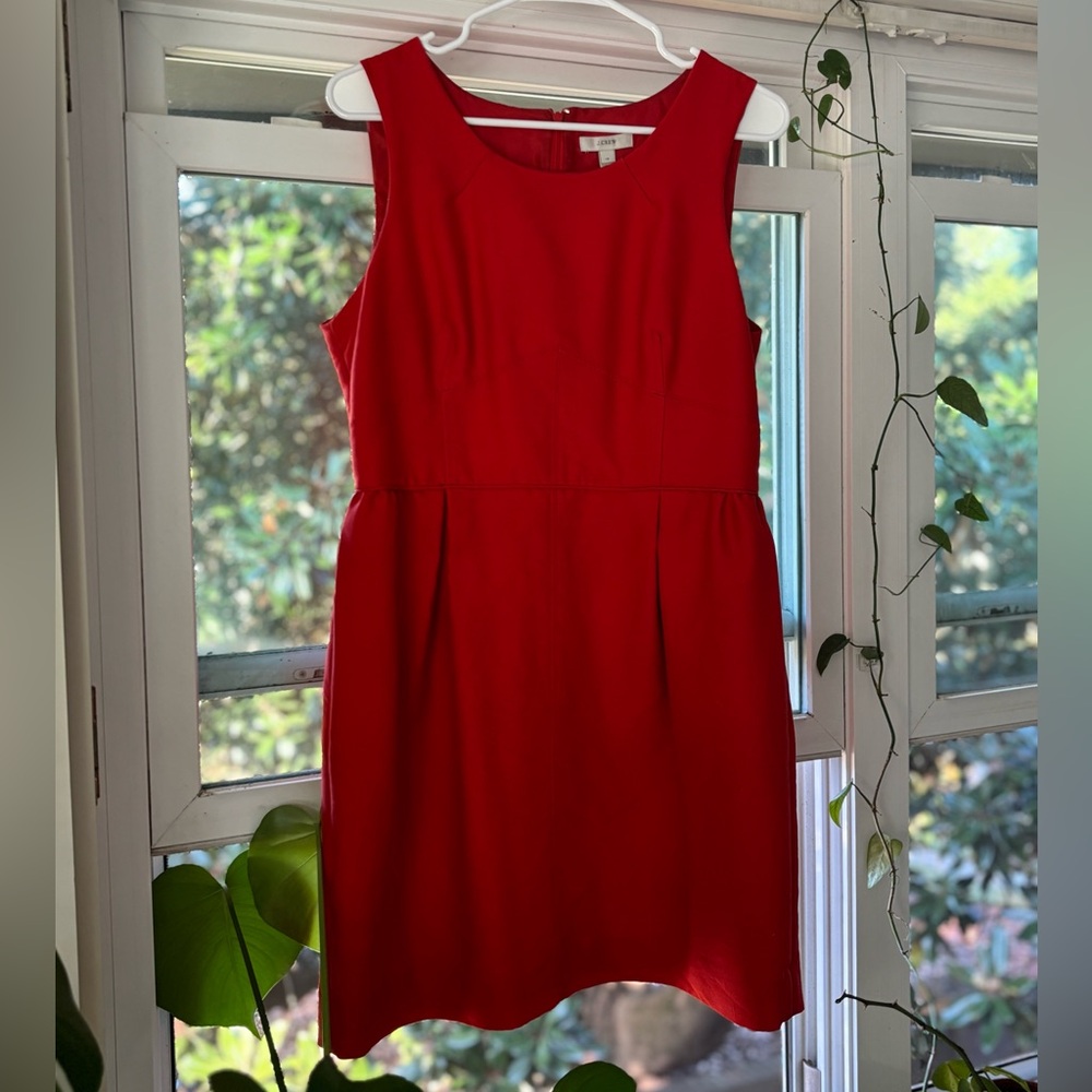 Red fitted j crew dress with pockets!